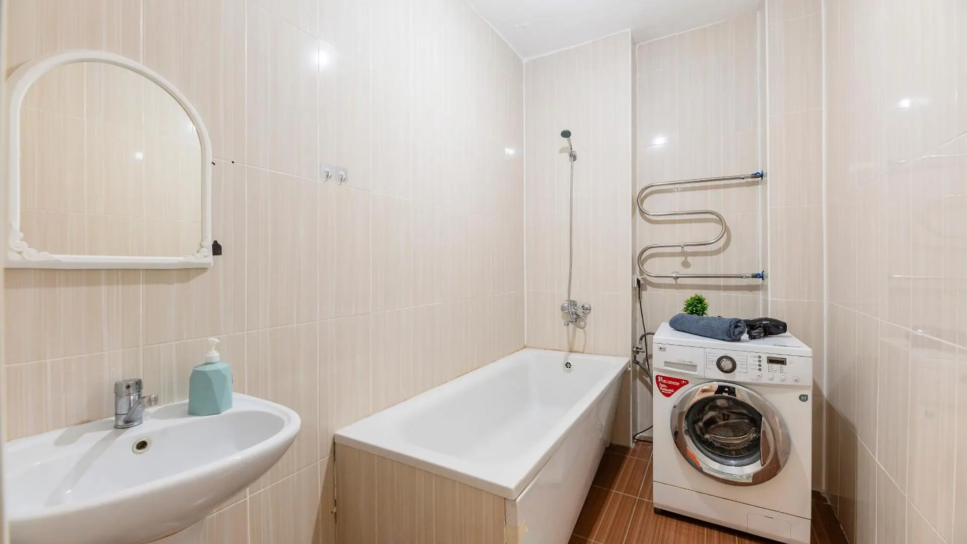 Apartment Большая Квартира На 8-9 Человек, С Красивым Видом 47 Almaty Kazakhstan