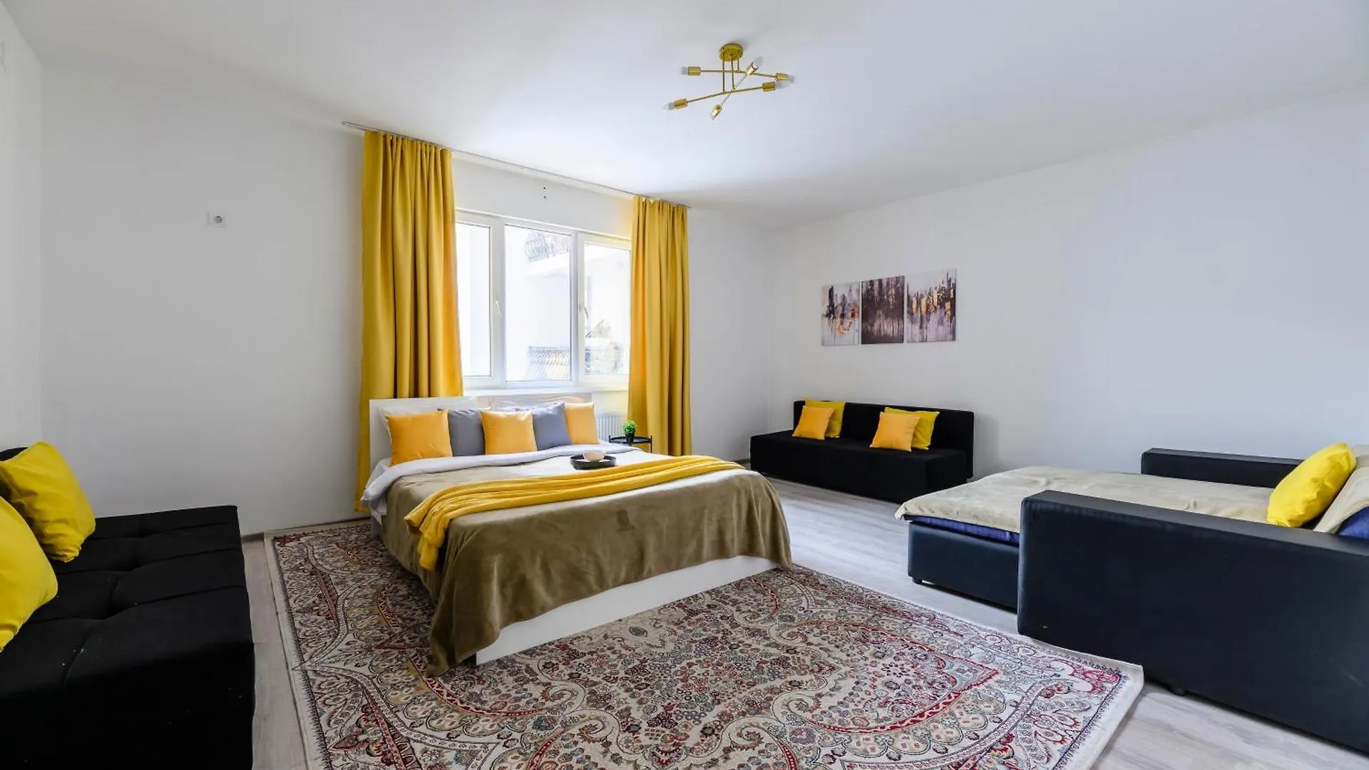 Apartment Большая Квартира На 8-9 Человек, С Красивым Видом 47 Almaty